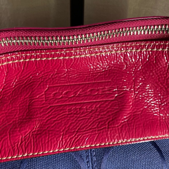 COACH LAURA signature patent top Pink and Blue Women's SHOULDERBAG tote - Picture 7 of 9